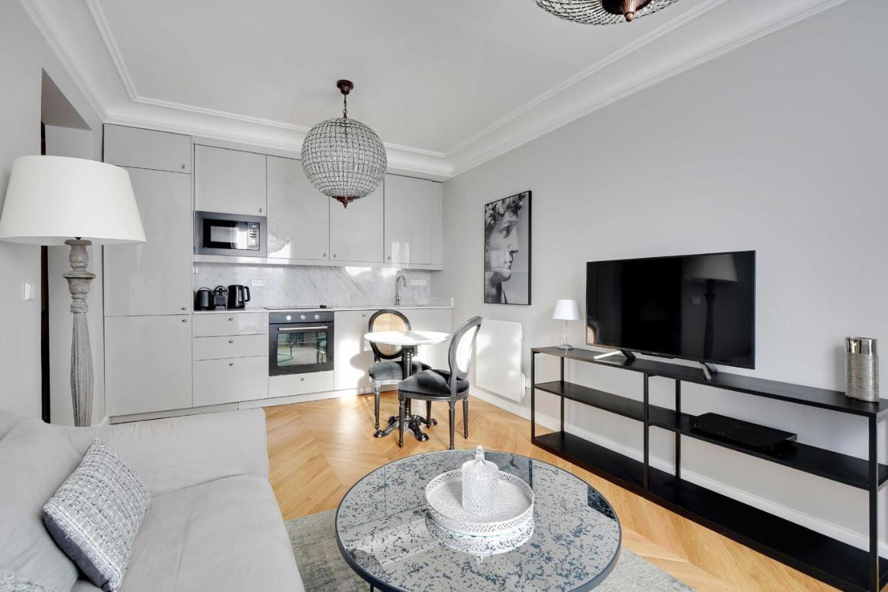 Charming Apartment- 1br4p- Place Victor Hugo Appartamento *