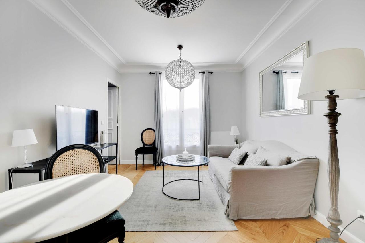 Appartamento Charming Apartment- 1br4p- Place Victor Hugo Parigi